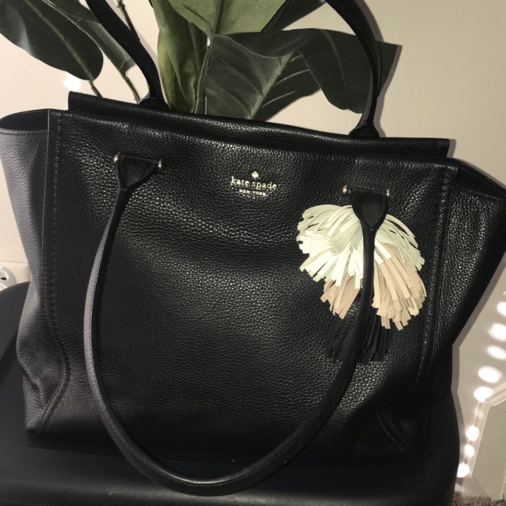 Kate Spade Black Lrg Tote Malika ret 490 pebble leather